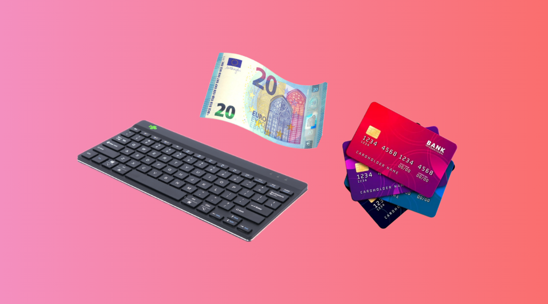 Afbeelding van een toetsenbord, een creditcard en een briefje van twintig euro, die samen symbool staan voor affiliate marketing. Het toetsenbord vertegenwoordigt de online aspecten van deze marketingstrategie, terwijl de creditcard en het geld verwijzen naar inkomsten en financiële transacties die voortkomen uit promoties en commissies in affiliate marketing.